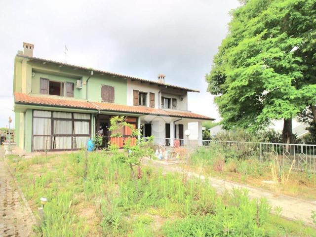 Villa Indipendente in vendita a Unione dei comuni Valle del Savio, Cesenà