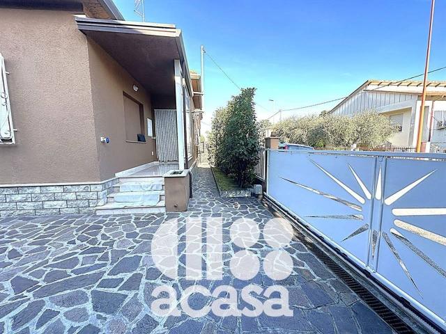 Villa Indipendente in vendita a Unione dei comuni Valle del Savio, Cesenà