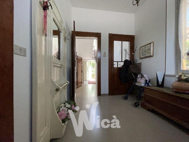 Villa Indipendente in vendita a Unione dei comuni Valle del Savio, Cesenà