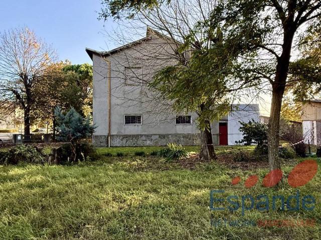 Villa Indipendente in vendita a Unione dei comuni Valle del Savio, Cesenà