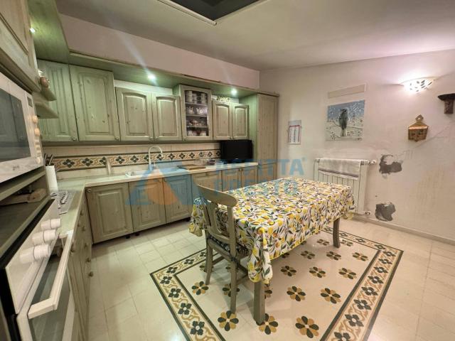 Villa Indipendente in vendita a Unione dei comuni Valle del Savio, Cesenà