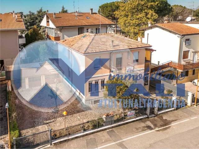 Villa Indipendente in vendita a Unione dei comuni Valle del Savio, Cesenà