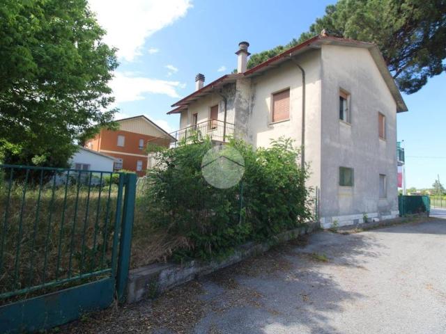 Villa Indipendente in vendita a Unione dei comuni Valle del Savio, Cesenà