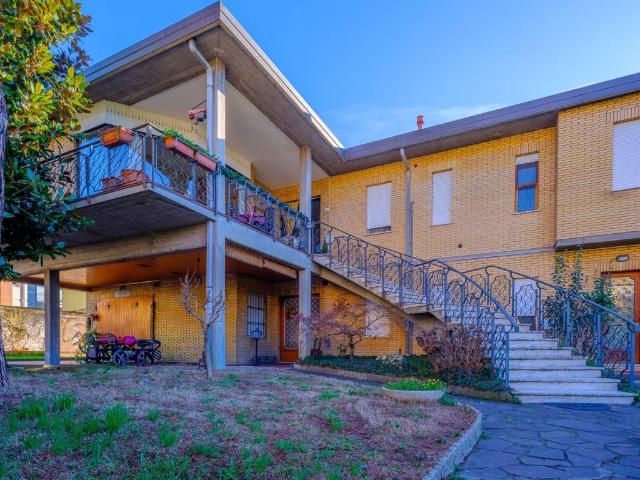 Villa Indipendente in vendita a Unione dei comuni Valle del Savio, Cesenà