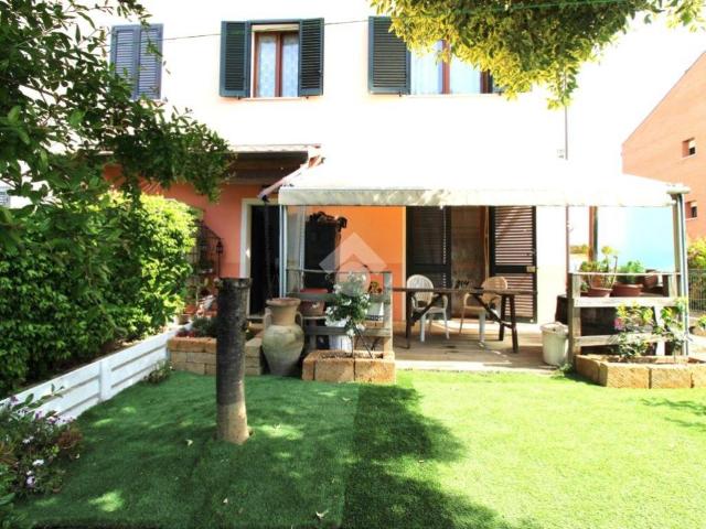 Villa Indipendente in vendita a Unione dei comuni Valle del Savio, Cesenà
