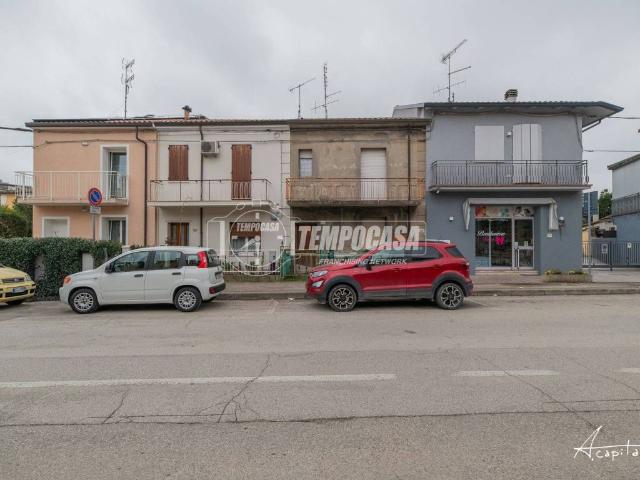 Villa Indipendente in vendita a Unione dei comuni Valle del Savio, Cesenà