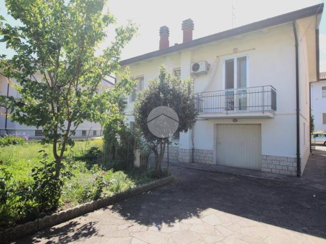 Villa Indipendente in vendita a Unione dei comuni Valle del Savio, Cesenà