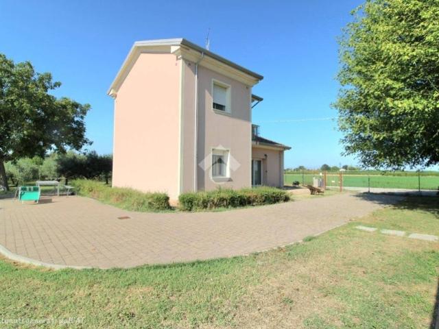 Villa Indipendente in vendita a Unione dei comuni Valle del Savio, Cesenà