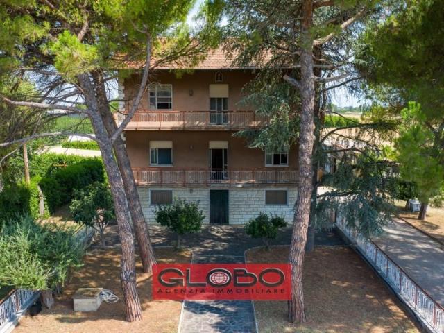 Villa Indipendente in vendita a Unione dei comuni Valle del Savio, Cesenà