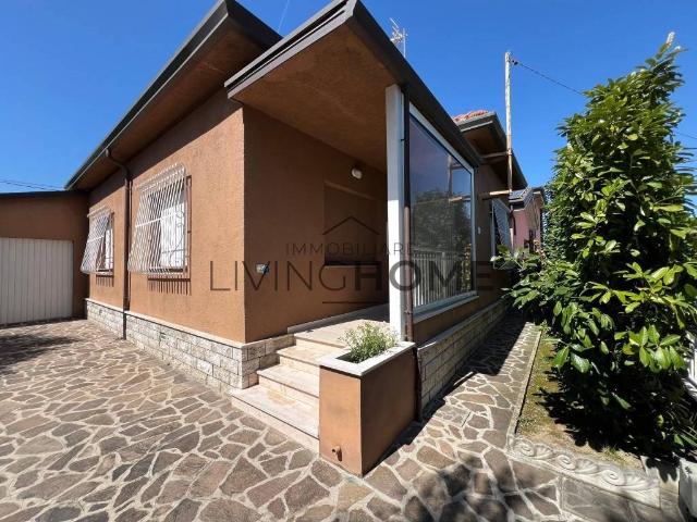 Villa Indipendente in vendita a Unione dei comuni Valle del Savio, Cesenà