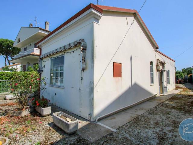 Villa Indipendente in vendita a Cella, Cesenatico