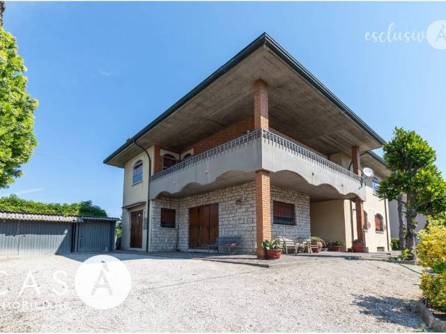 Villa Indipendente in vendita a Cesenatico, Reggio Emilia