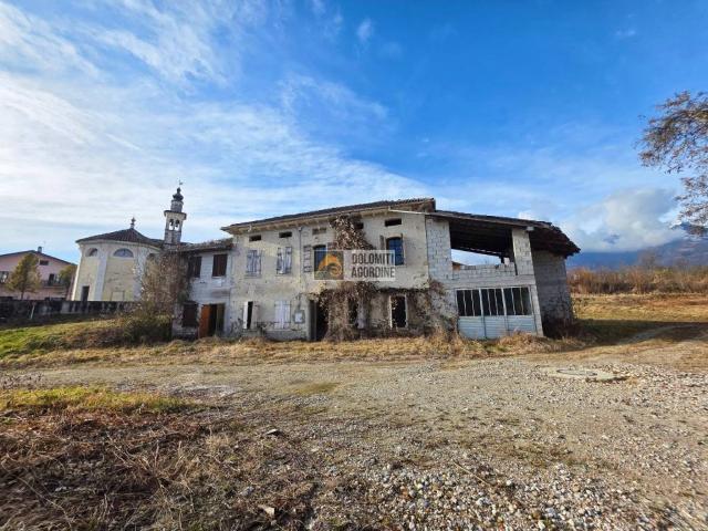 Villa Indipendente in vendita a Cesiomaggiore, Veneto