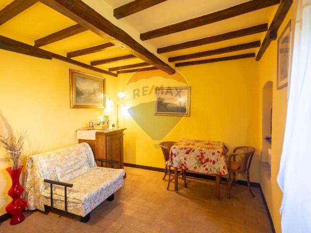Villa Indipendente in vendita a Cetona, Toscana