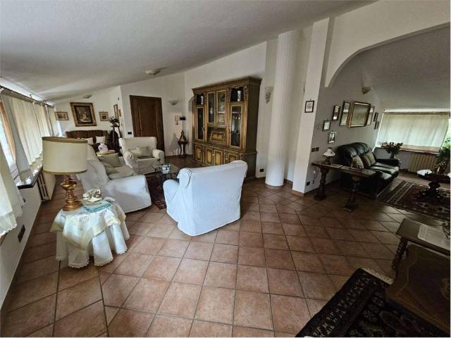Villa Indipendente in vendita a Piemonte, Cuneo
