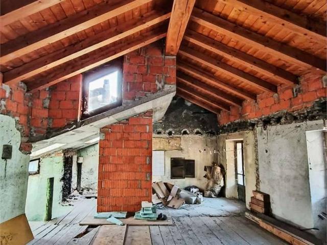 Villa Indipendente in vendita a Chambave, Aosta