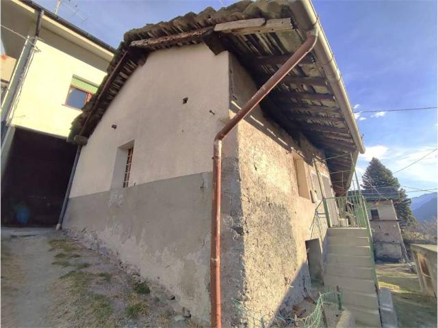 Villa Indipendente in vendita a Chambave, Aosta