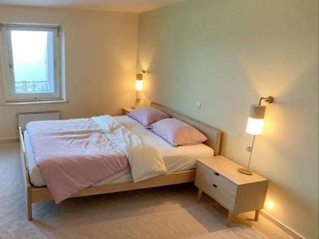 Villa Indipendente in vendita a Champdepraz, Aosta