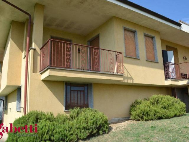 Villa Indipendente in vendita a Corno, Piemonte