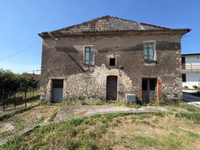 Villa Indipendente in vendita a Monte San Giovanni Campano, Lazio