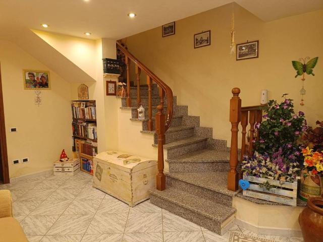 Villa Indipendente in vendita a Sassi Bianchi, Chianni