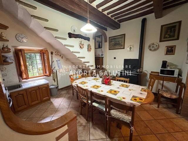 Villa Indipendente in vendita a Chianni, Toscana
