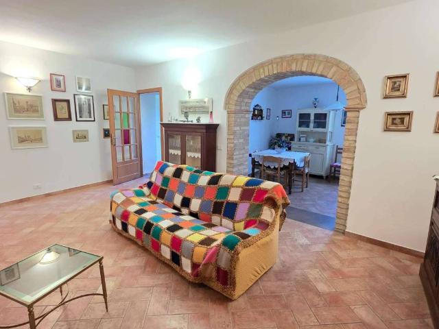 Villa Indipendente in vendita a Chianni, Toscana
