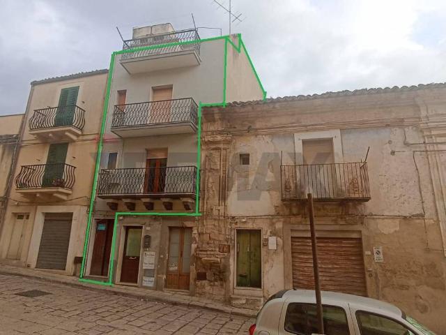 Villa Indipendente in vendita a Chiaramonte Gulfi, Sicilia