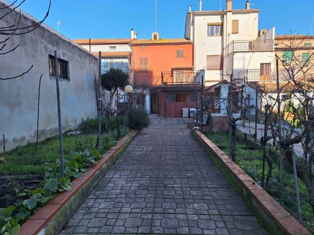 Villa Indipendente in vendita a Marche, Ancona
