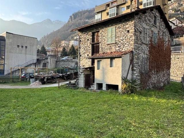 Villa Indipendente in vendita a Comunità montana della Valchiavenna, Chiavenna