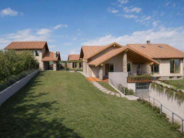 Villa Indipendente in vendita a Chieri, Torino