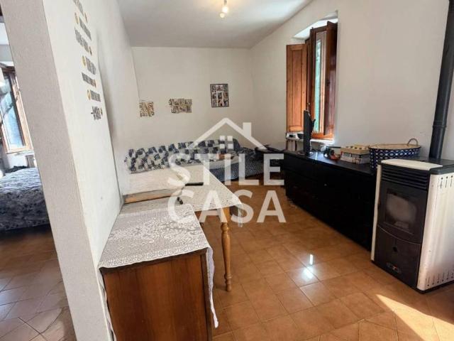 Villa Indipendente in vendita a Chiesina Uzzanese, Toscana