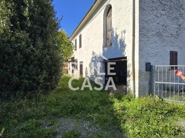 Villa Indipendente in vendita a Chiesina Uzzanese, Toscana