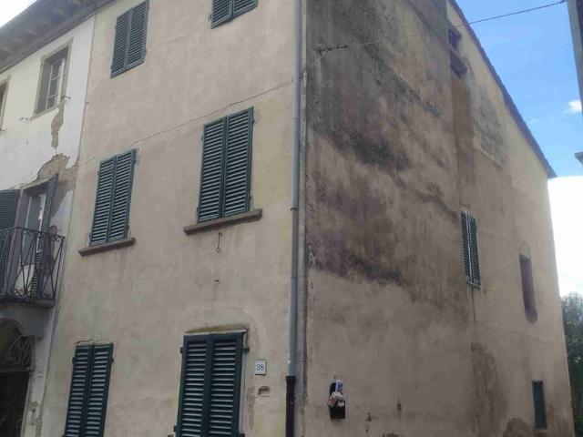 Villa Indipendente in vendita a Chiesina Uzzanese, Chiesanuova