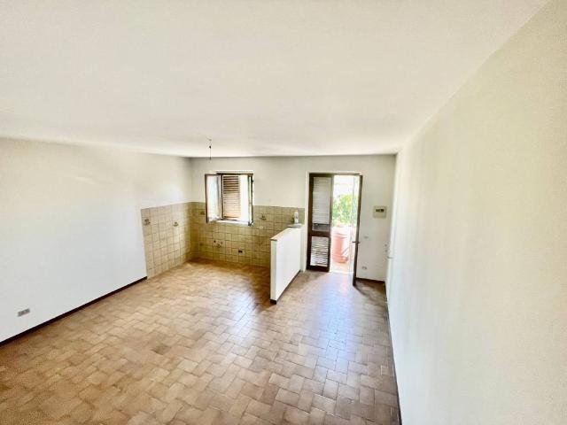 Villa Indipendente in vendita a Chiesina Uzzanese, Toscana