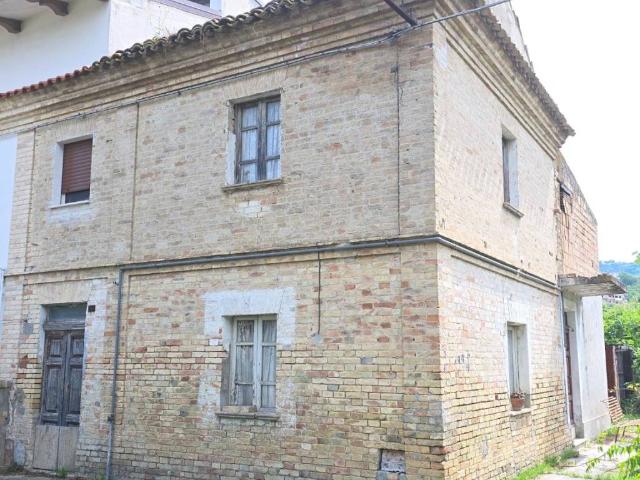 Villa Indipendente in vendita a Santa Filomena, Chieti