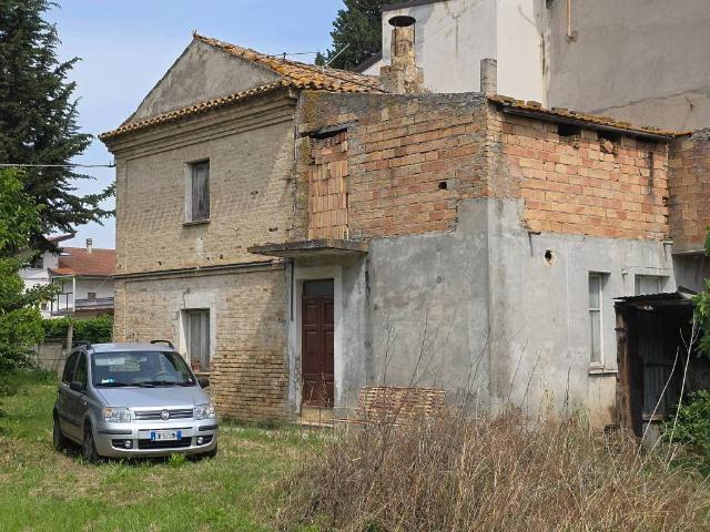 Villa Indipendente in vendita a Santa Filomena, Chieti