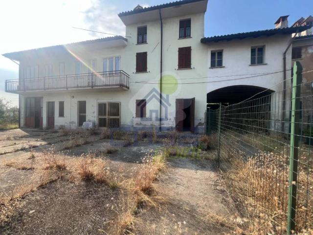 Villa Indipendente in vendita a Chignolo Po, Lombardia