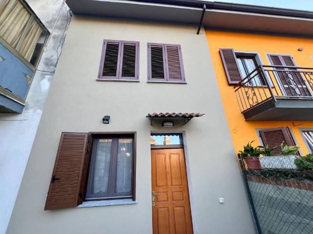 Villa Indipendente in vendita a Chignolo Po, Lombardia
