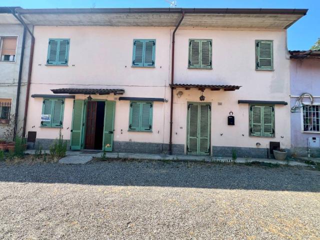 Villa Indipendente in vendita a Chignolo Po, Lombardia
