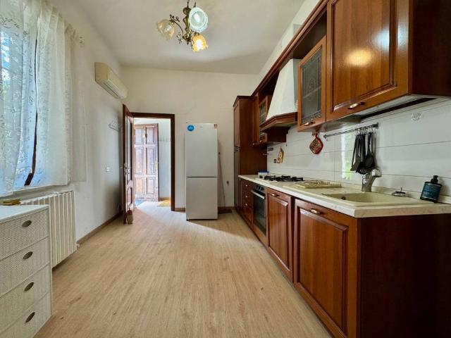 Villa Indipendente in vendita a Chignolo Po, Pavia