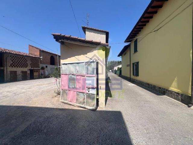 Villa Indipendente in vendita a Chignolo Po, Lombardia