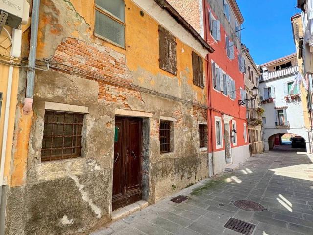 Villa Indipendente in vendita a Chioggia, Veneto