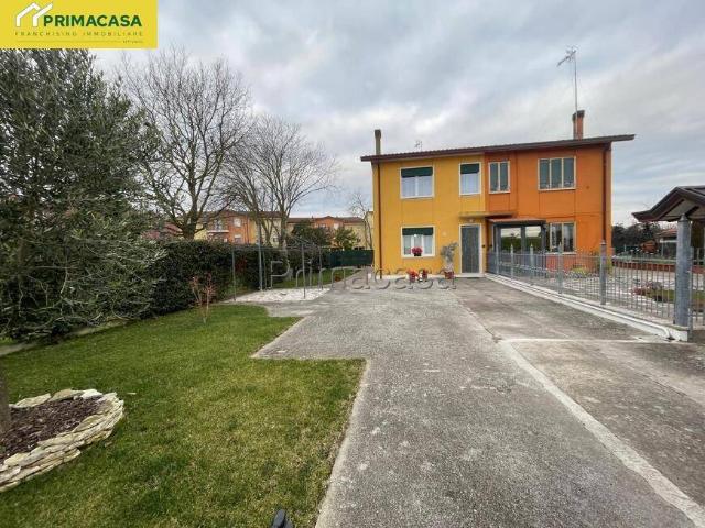 Villa Indipendente in vendita a Chioggia, Veneto