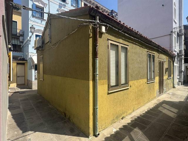 Villa Indipendente in vendita a Chioggia, Veneto