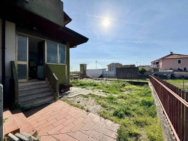 Villa Indipendente in vendita a Ca' Pasqua, Chioggia
