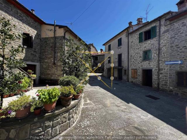 Villa Indipendente in vendita a Chitignano, Toscana
