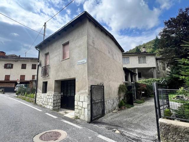 Villa Indipendente in vendita a Piemonte, Cuneo