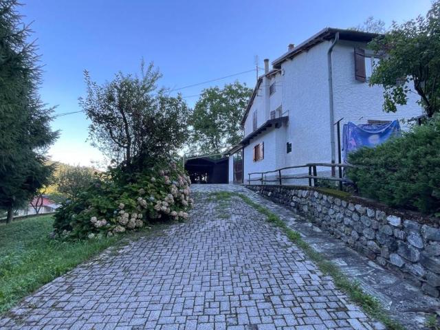 Villa Indipendente in vendita a Piemonte, Cuneo