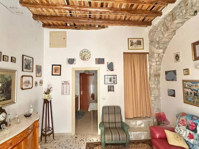 Villa Indipendente in vendita a Chiusa Sclafani, Sicilia